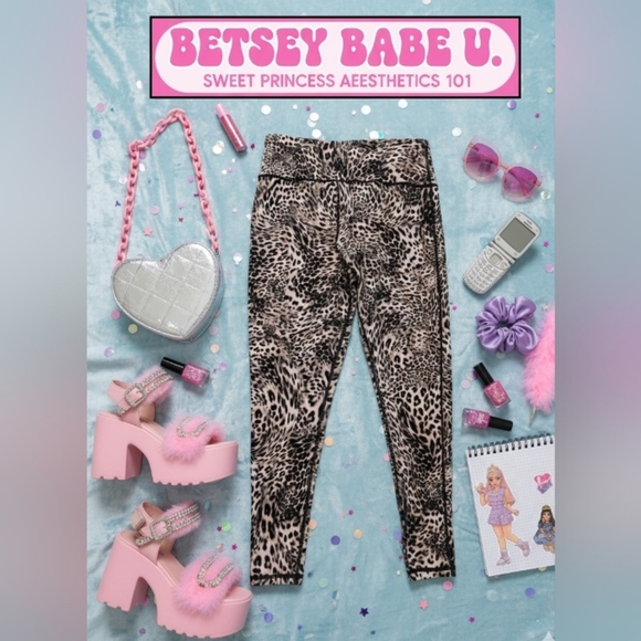 Betsey Johnson Leopard Print Leggings Medium - Picture 1 of 10